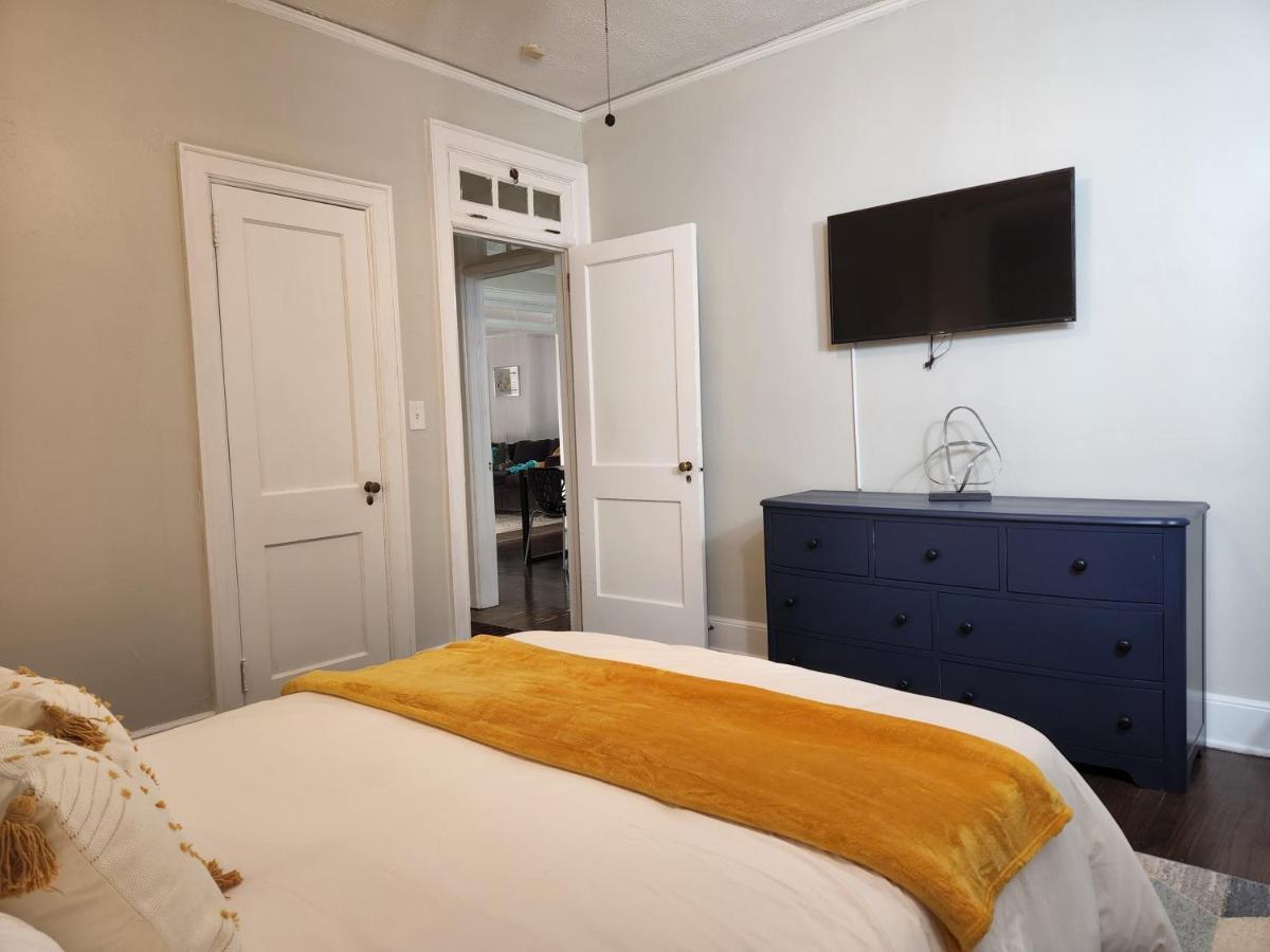 Spacious Centrally Located 3 Bed 2 Bath - Sleeps 8 Montgomery Bagian luar foto